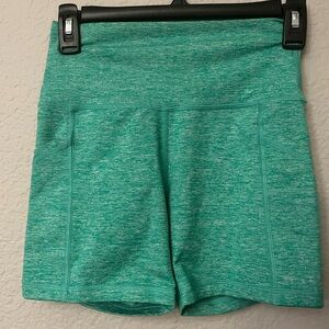 aerie biker shorts medium